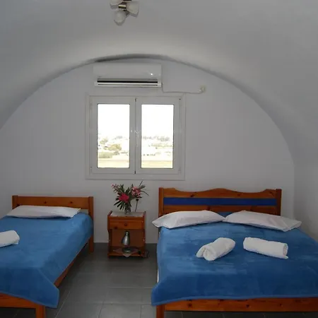 Apollo 3* Perissa (Santorini)