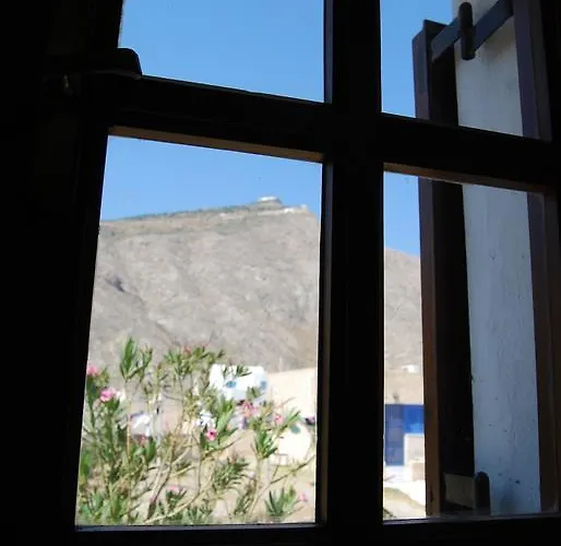 Apollo Gasthuis Perissa (Santorini)