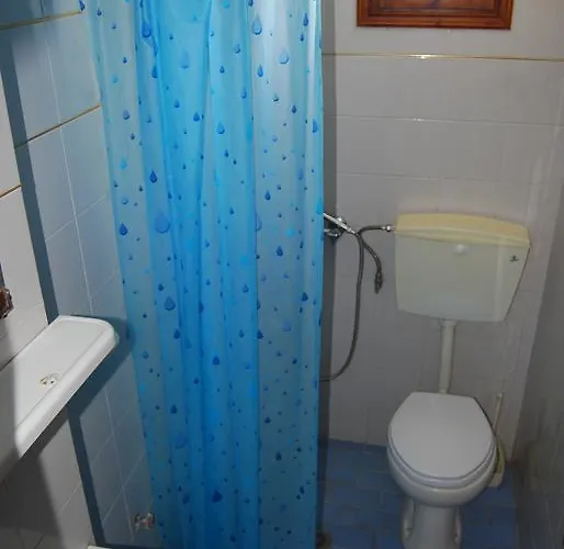 Apollo Perissa (Santorini)